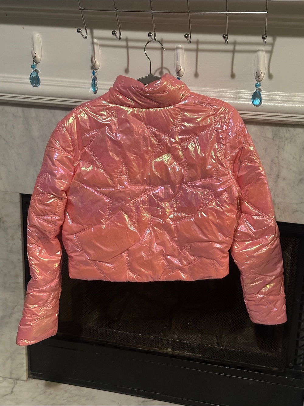 Current Mood Iridescent Pink Cropped Puffer Jacket - Picture 2 of 9